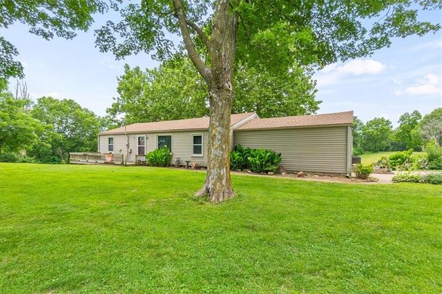 7337 Barnes Drive, Kansas City, KS 66109