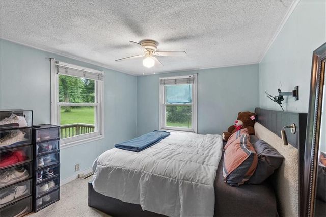 7337 Barnes Drive, Kansas City, KS 66109