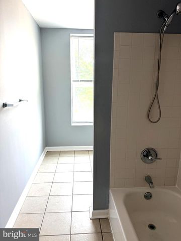 2946 PRESSTMAN ST, Baltimore, MD 21216