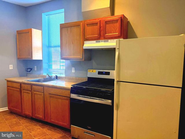 2946 PRESSTMAN ST, Baltimore, MD 21216