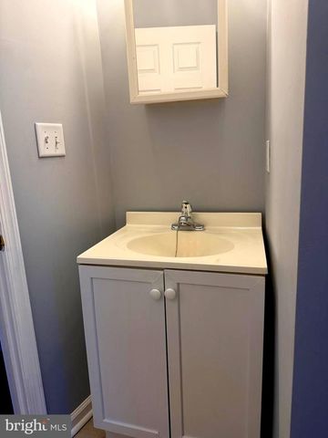 2946 PRESSTMAN ST, Baltimore, MD 21216