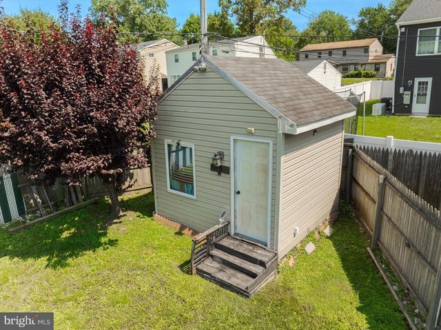 2817 ANZAC AVE, Abington, PA 19001