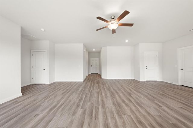 5131 Grassland Drive, Guthrie, OK 73044