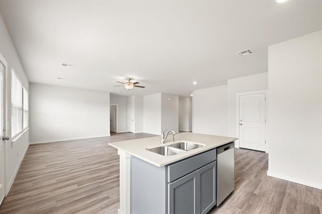 5131 Grassland Drive, Guthrie, OK 73044