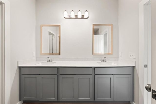 5131 Grassland Drive, Guthrie, OK 73044