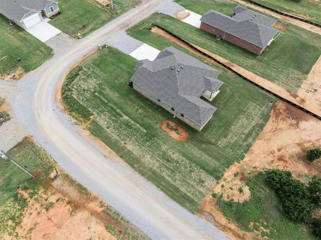 5131 Grassland Drive, Guthrie, OK 73044