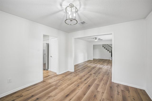 5914 Pebble Springs Drive, Houston, TX 77066