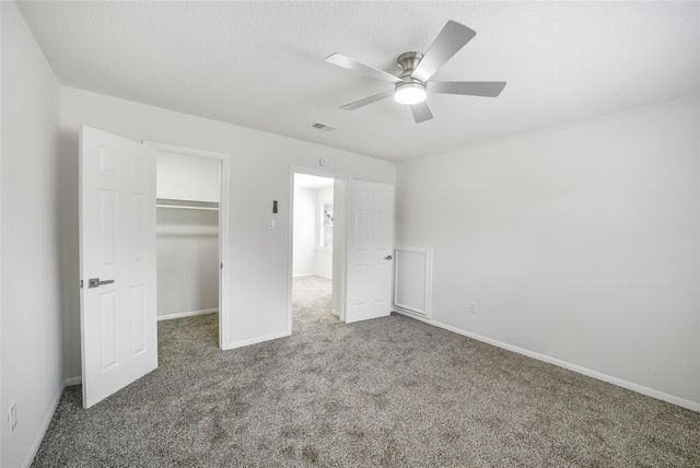 5914 Pebble Springs Drive, Houston, TX 77066