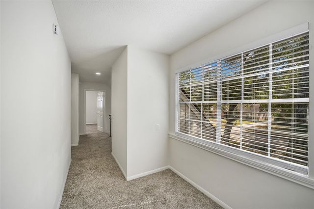 5914 Pebble Springs Drive, Houston, TX 77066