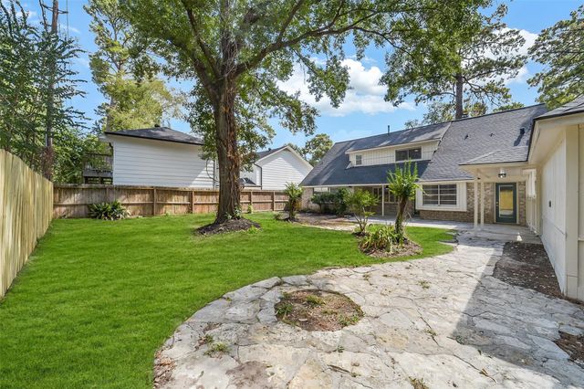 5914 Pebble Springs Drive, Houston, TX 77066
