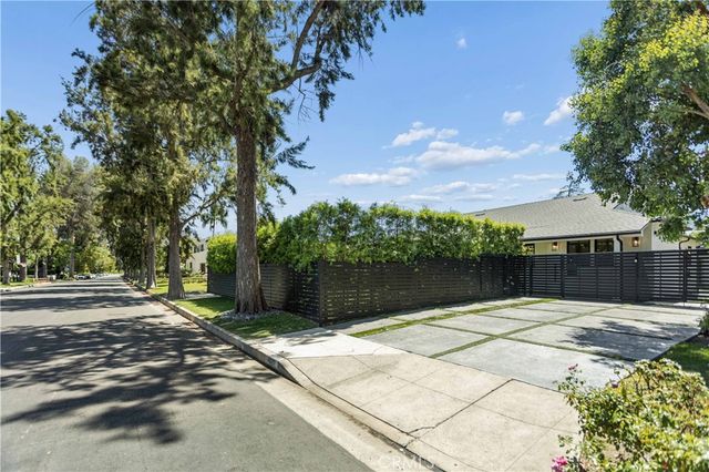 4627 Ethel Ave, Sherman Oaks, CA 91423