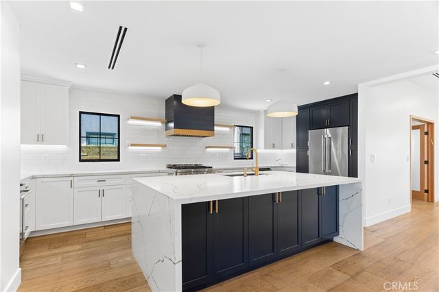 4627 Ethel Ave, Sherman Oaks, CA 91423