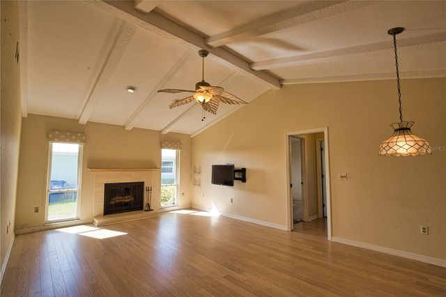 902 PINEHURST LANE, Venice, FL 34293