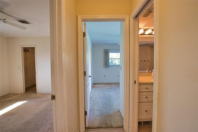 902 PINEHURST LANE, Venice, FL 34293