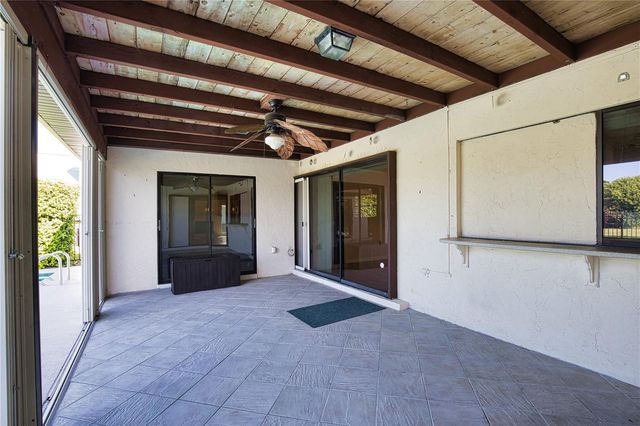 902 PINEHURST LANE, Venice, FL 34293