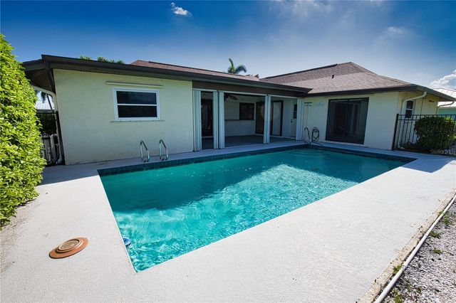 902 PINEHURST LANE, Venice, FL 34293