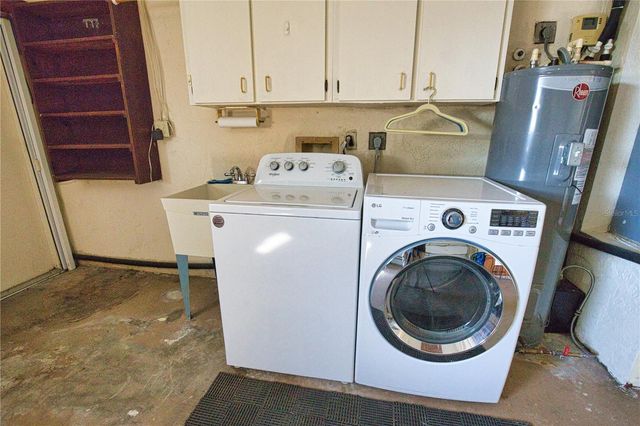 902 PINEHURST LANE, Venice, FL 34293