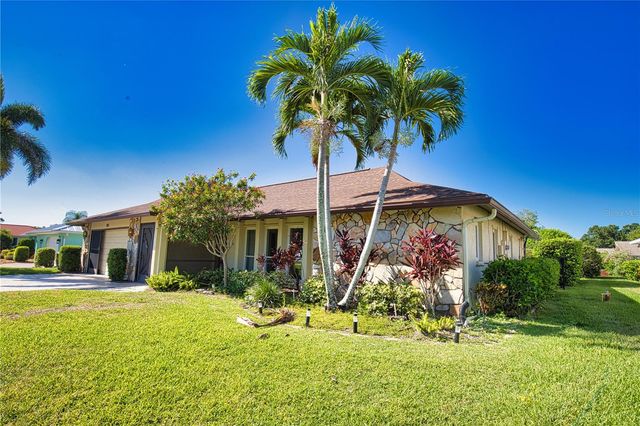 902 PINEHURST LANE, Venice, FL 34293