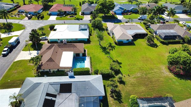 902 PINEHURST LANE, Venice, FL 34293