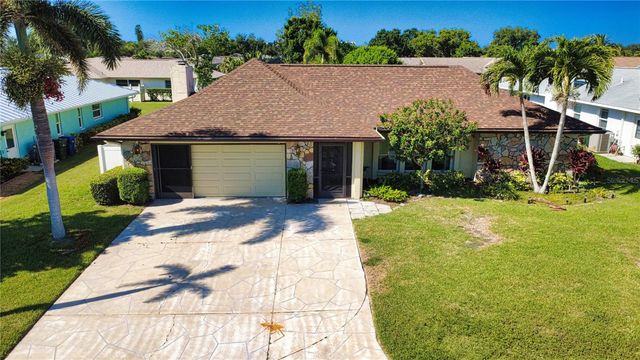 902 PINEHURST LANE, Venice, FL 34293
