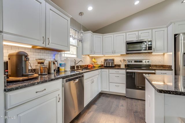 861 Cedar Branch Road, Kingsport, TN 37664