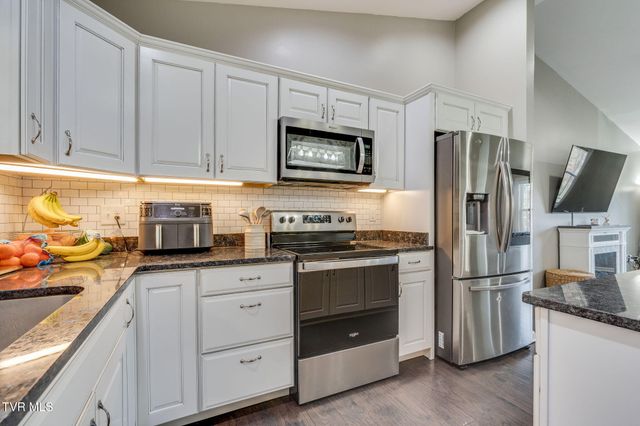 861 Cedar Branch Road, Kingsport, TN 37664