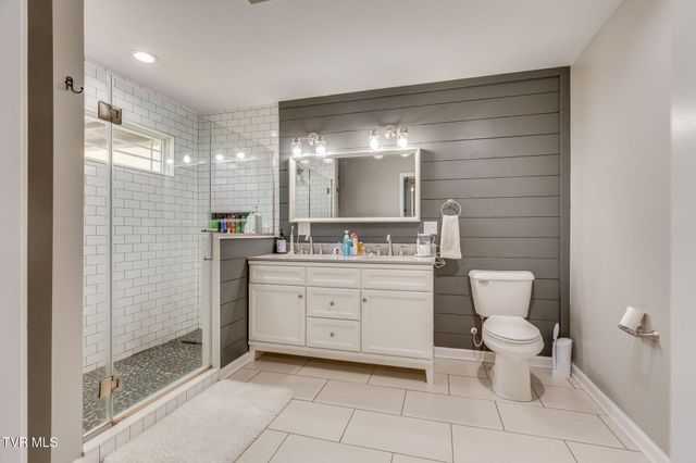 861 Cedar Branch Road, Kingsport, TN 37664