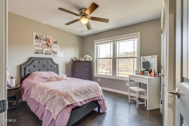 861 Cedar Branch Road, Kingsport, TN 37664