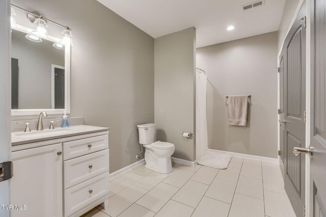 861 Cedar Branch Road, Kingsport, TN 37664