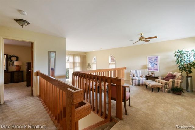 4723 Fairway Court, Waterford, MI 48328