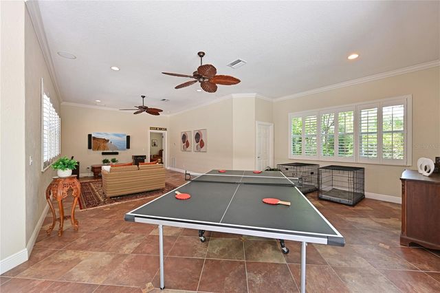 3240 WALTER TRAVIS DRIVE, Sarasota, FL 34240