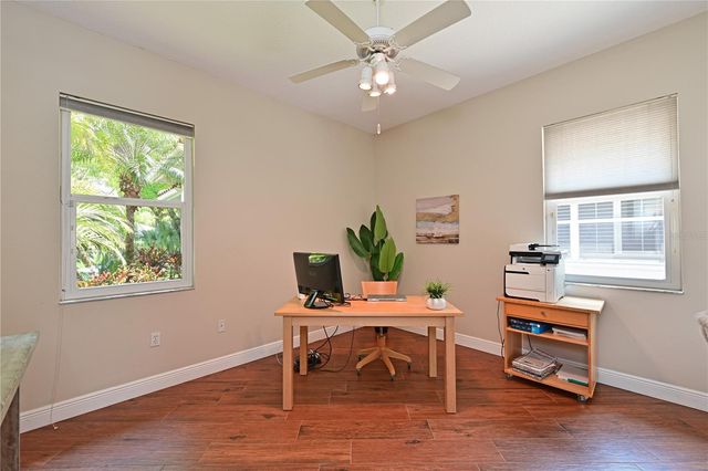 3240 WALTER TRAVIS DRIVE, Sarasota, FL 34240