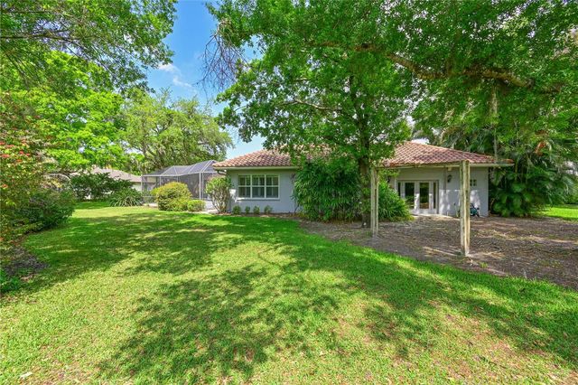 3240 WALTER TRAVIS DRIVE, Sarasota, FL 34240