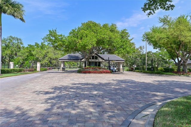 3240 WALTER TRAVIS DRIVE, Sarasota, FL 34240