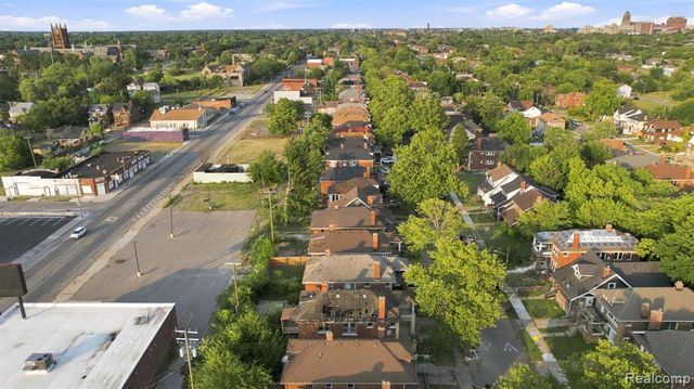 3304 Clairmount Street, Detroit, MI 48206