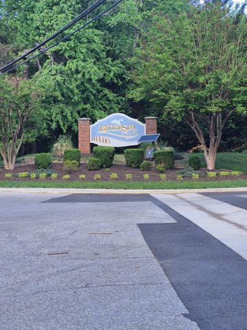 100 BLACKPOWDER LN, Fort Washington, MD 20744