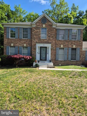 100 BLACKPOWDER LN, Fort Washington, MD 20744