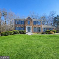 100 BLACKPOWDER LN, Fort Washington, MD 20744