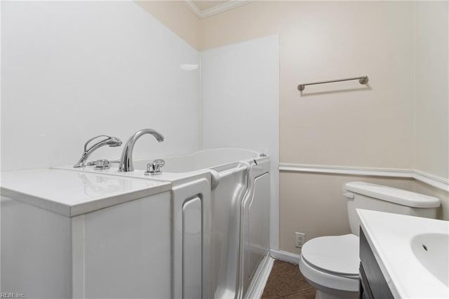 30 Kirby ST, Portsmouth, VA 23702