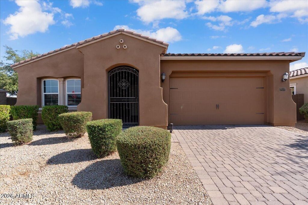 14751 W PASADENA Avenue, Litchfield Park, AZ 85340 — photo 2