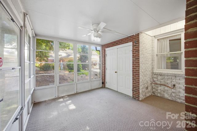 19980 Oak Leaf Circle, Cornelius, NC 28031