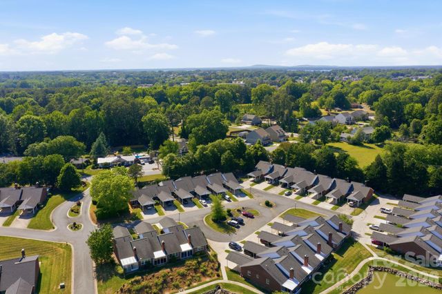19980 Oak Leaf Circle, Cornelius, NC 28031