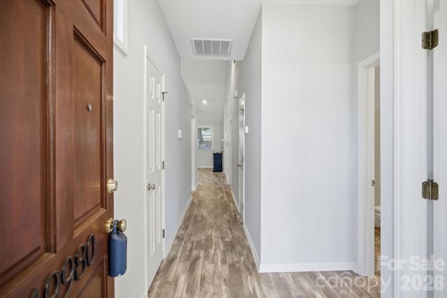 19980 Oak Leaf Circle, Cornelius, NC 28031