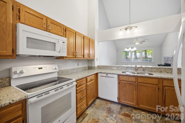 19980 Oak Leaf Circle, Cornelius, NC 28031