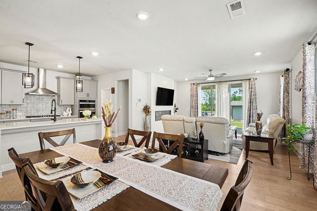 410 Kinross Lane, Peachtree City, GA 30269