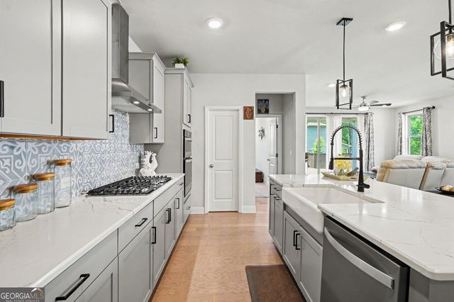 410 Kinross Lane, Peachtree City, GA 30269