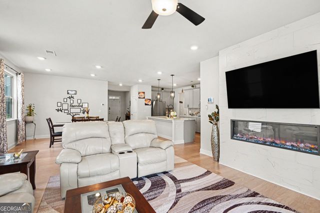 410 Kinross Lane, Peachtree City, GA 30269
