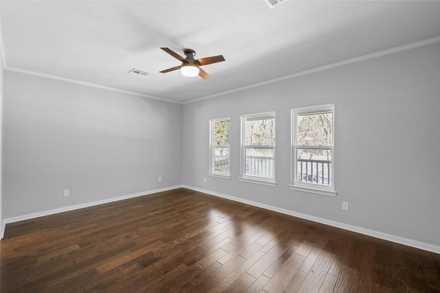 705 Lost Hunters Canyon, China Spring, TX 76633