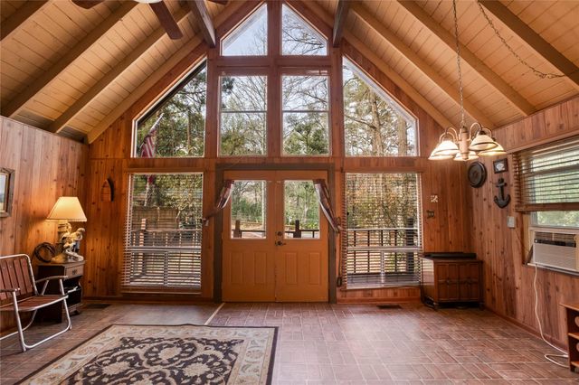 20 Shannon, Huntsville, TX 77320