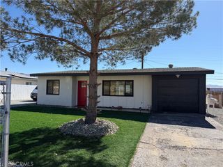 23921 South, Apple Valley, CA 92307